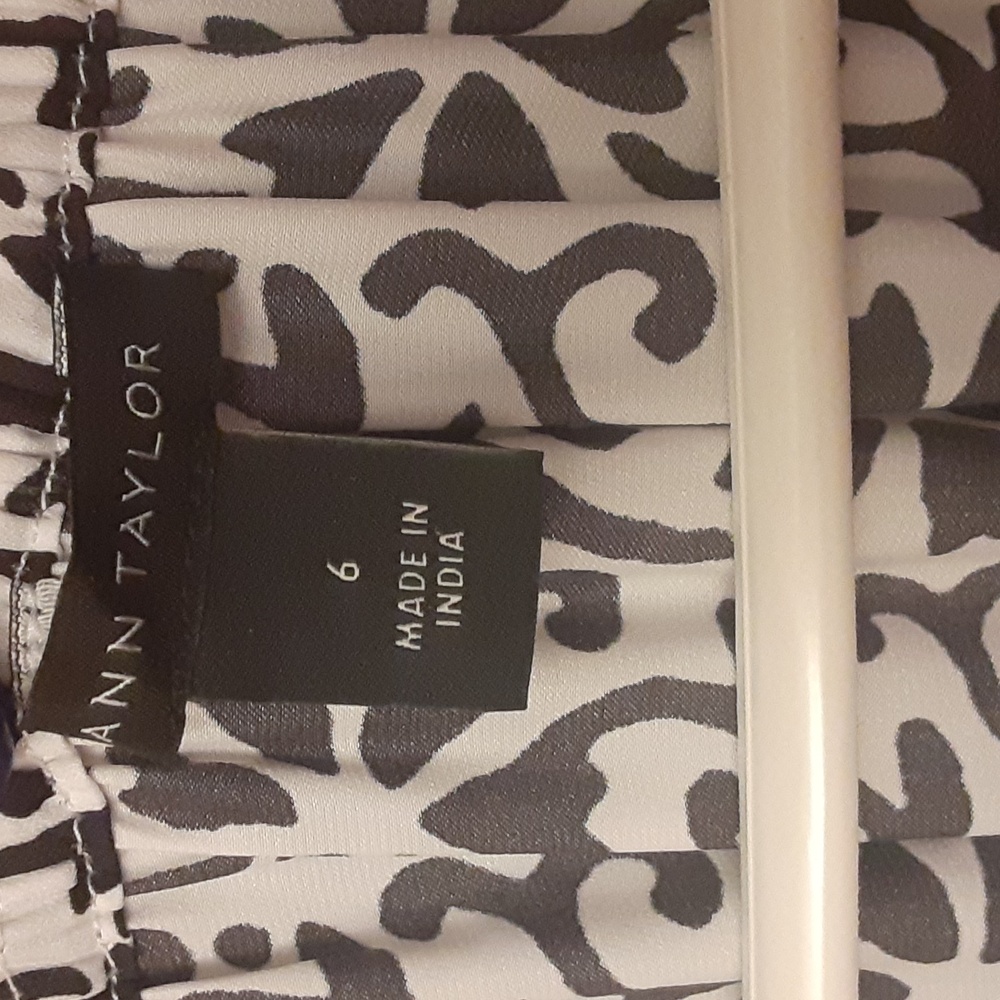 Ann Taylor Black & White Maxidress - Picture 2 of 8